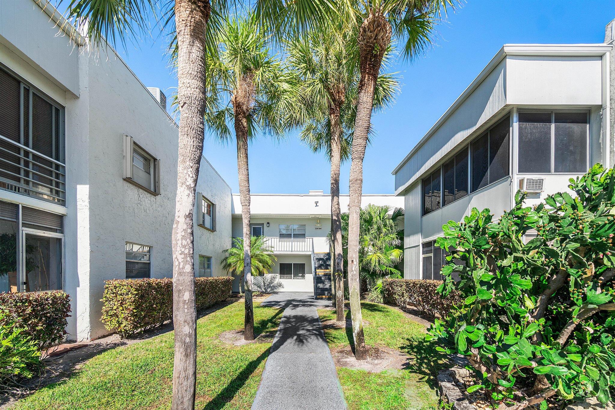 KINGS POINT FLANDERS A TH - Residential