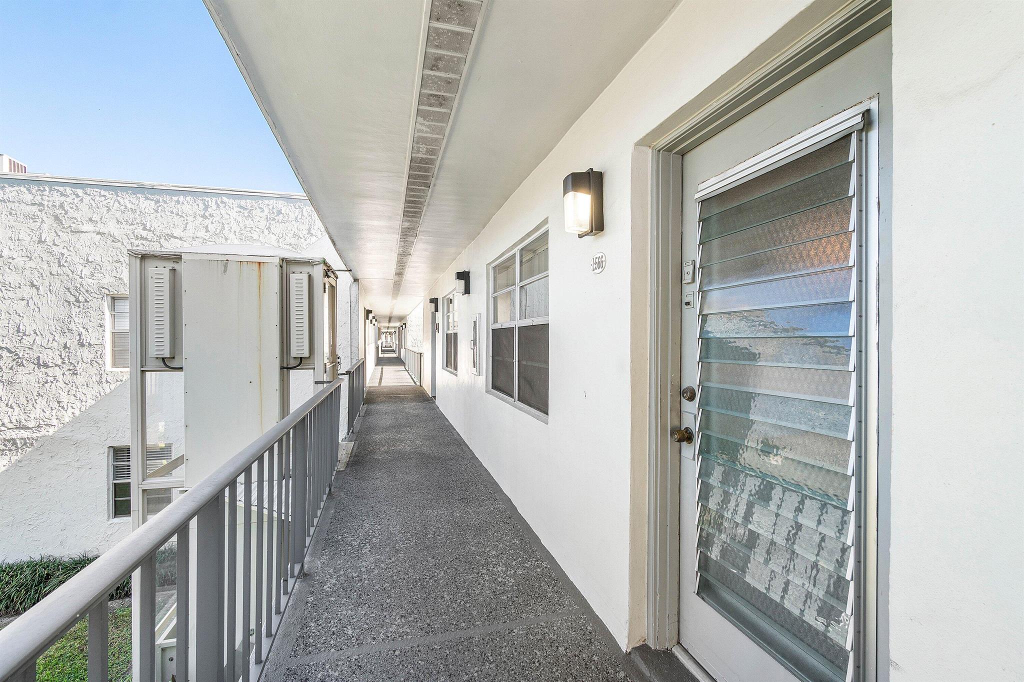 KINGS POINT FLANDERS A TH - Residential