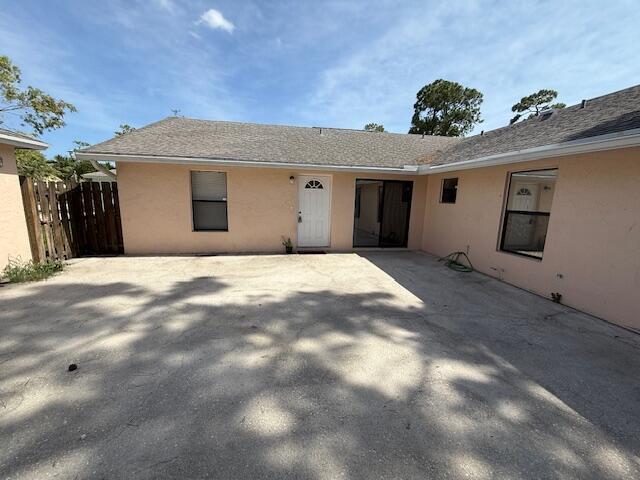 1105 Hyacinth Place D