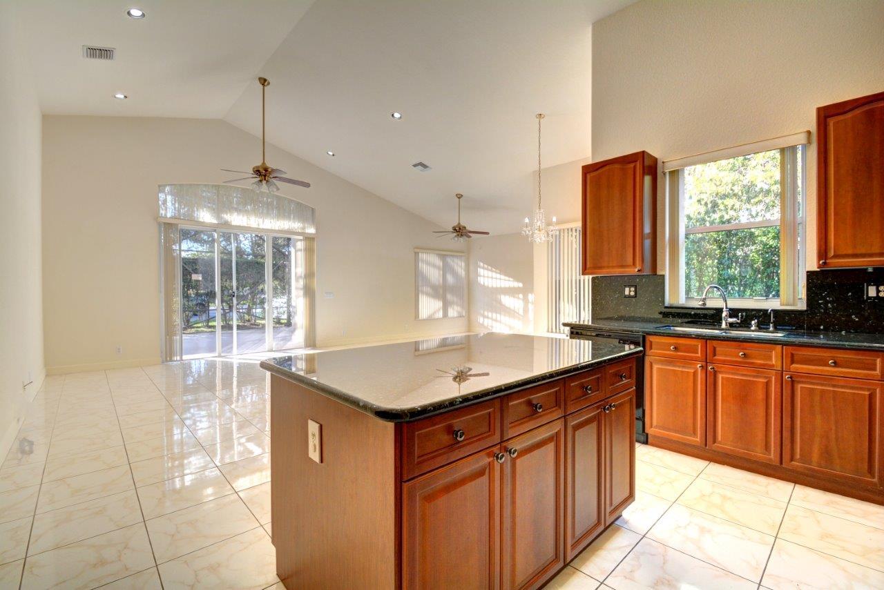 IRONHORSE - Residential Lease