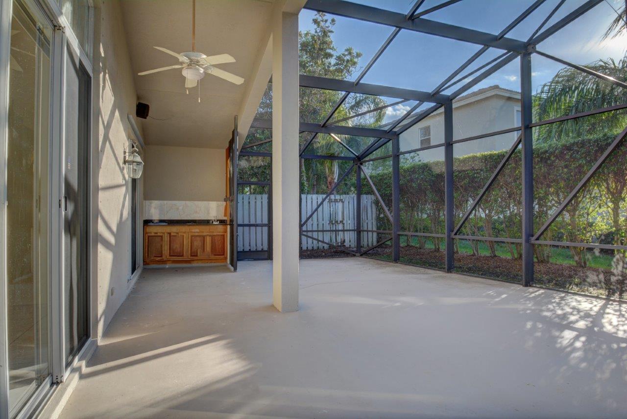 IRONHORSE - Residential Lease