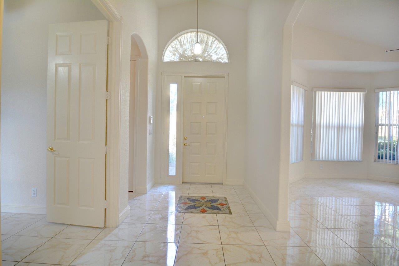 IRONHORSE - Residential Lease