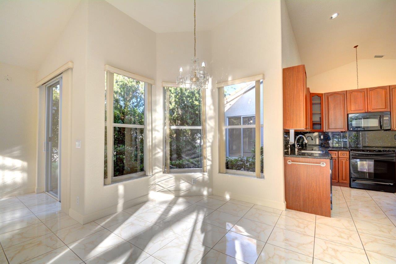 IRONHORSE - Residential Lease