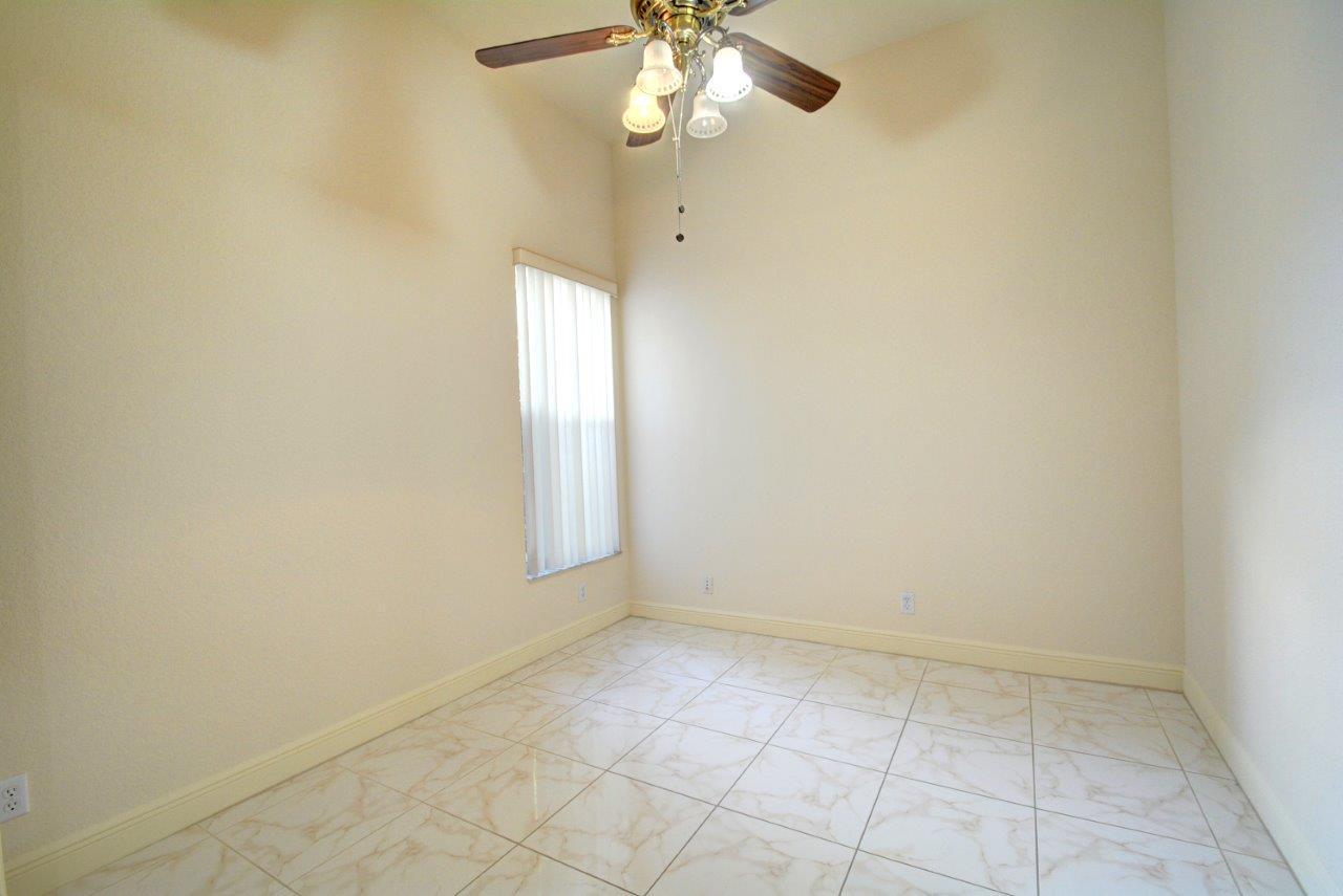 IRONHORSE - Residential Lease