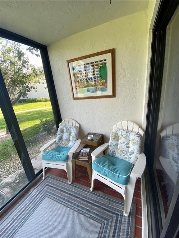 Pierpoint Yacht Club Cond - Residential Lease