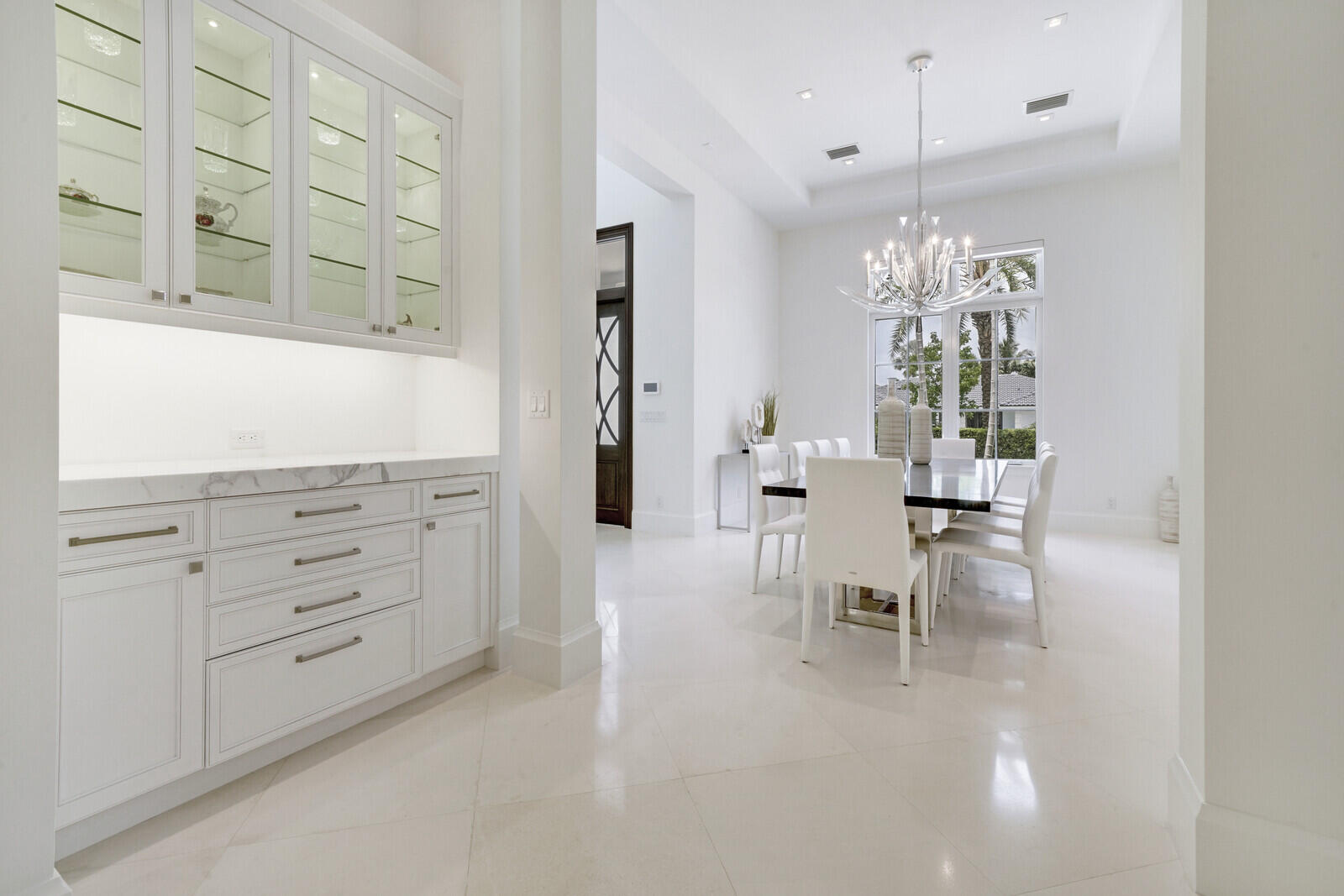 ROYAL PALM YACHT & COUNTRY CLUB - Residential