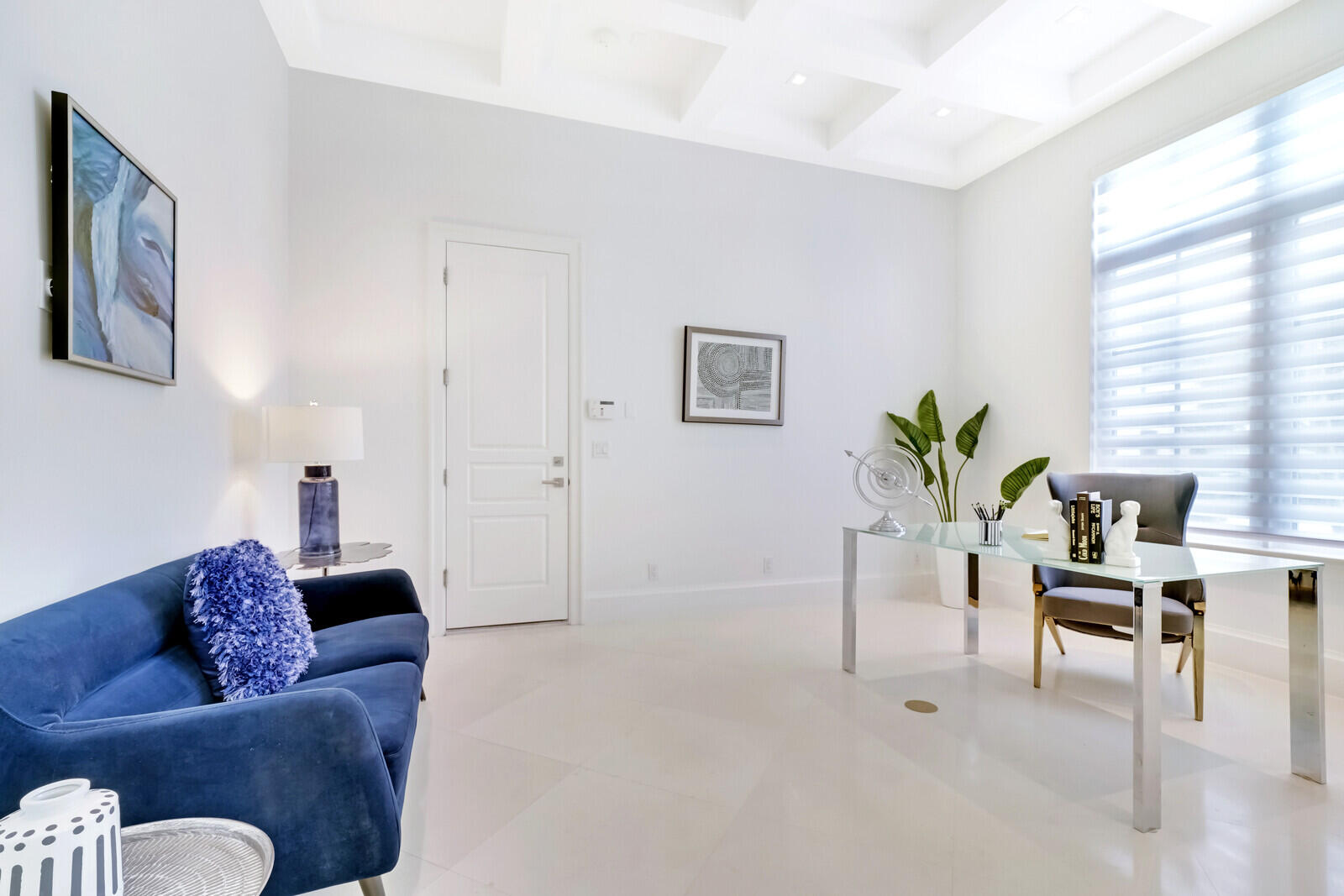 ROYAL PALM YACHT & COUNTRY CLUB - Residential