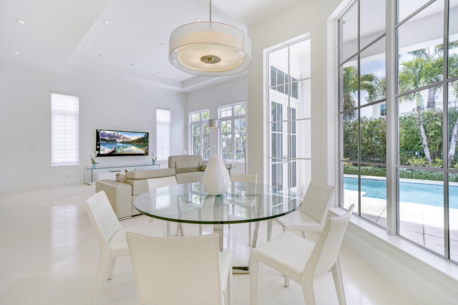 ROYAL PALM YACHT & COUNTRY CLUB - Residential