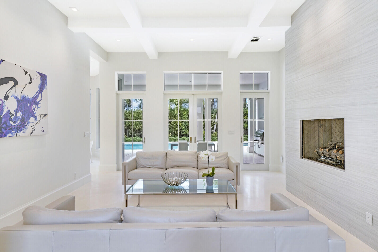 ROYAL PALM YACHT & COUNTRY CLUB - Residential