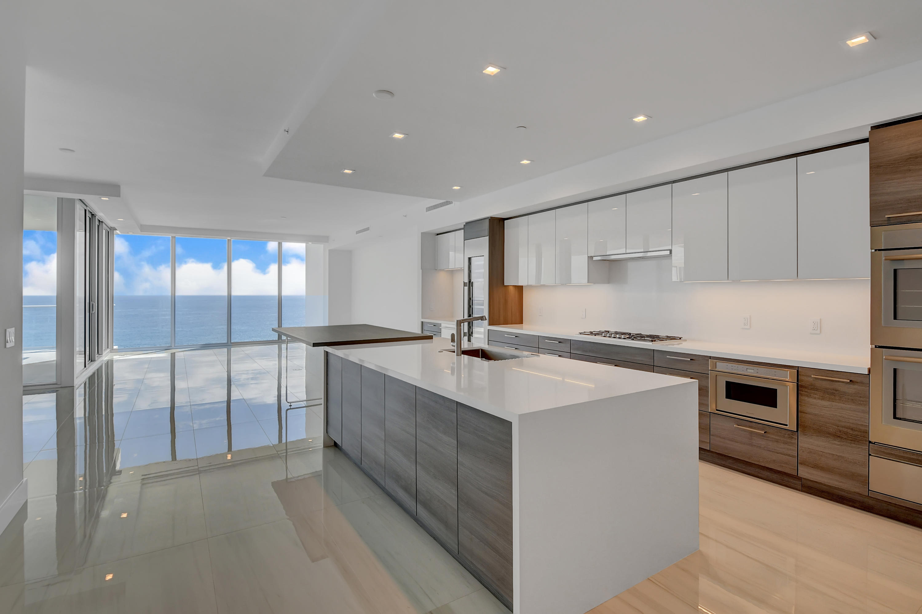 5000 NORTH OCEAN CONDO - Residential