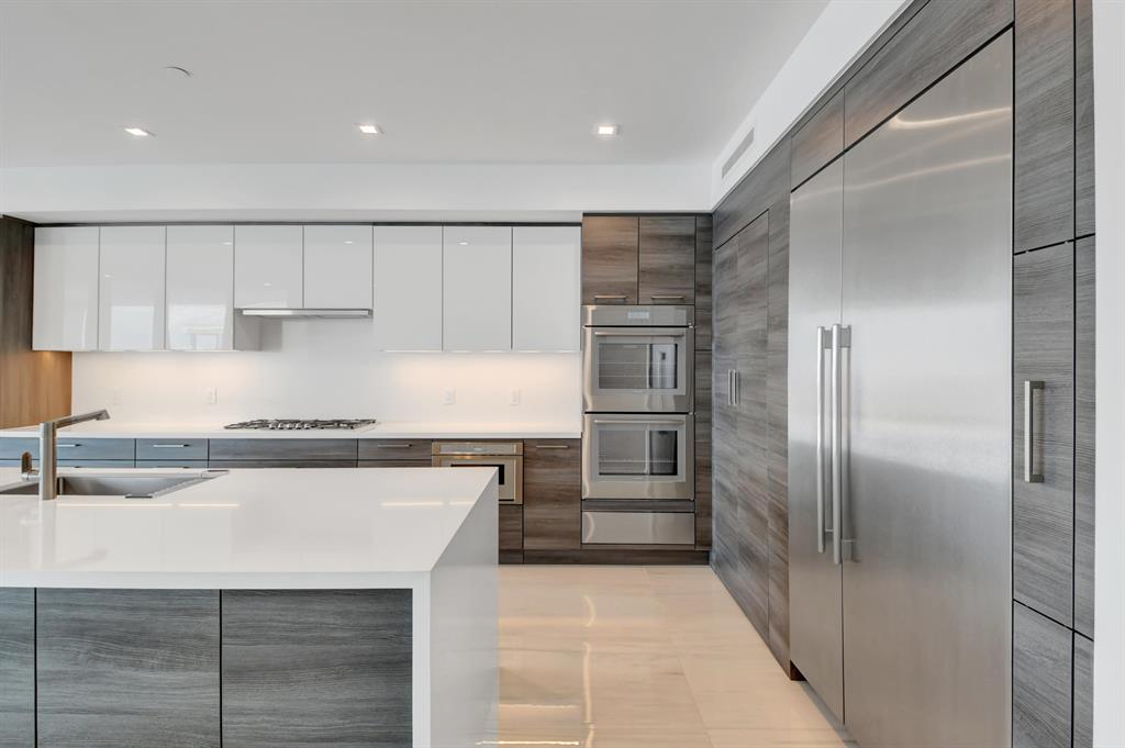 5000 NORTH OCEAN CONDO - Residential