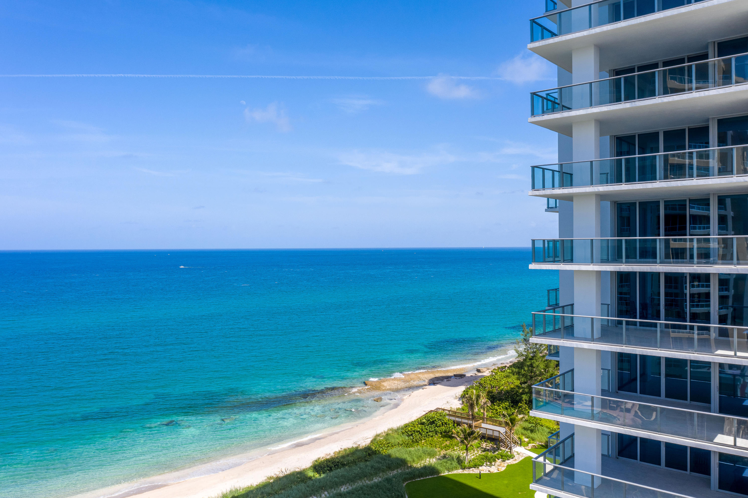 5000 NORTH OCEAN CONDO - Residential