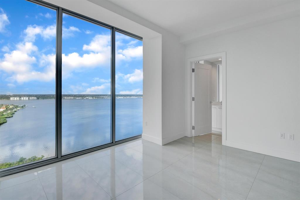 5000 NORTH OCEAN CONDO - Residential