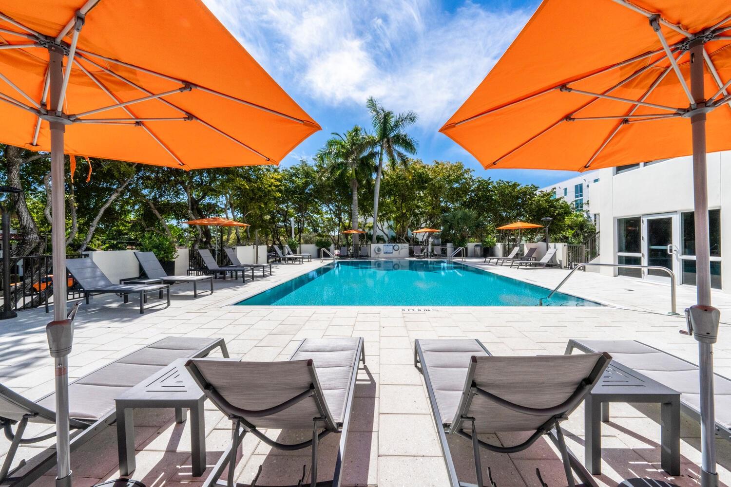 Essex Tower - Residential