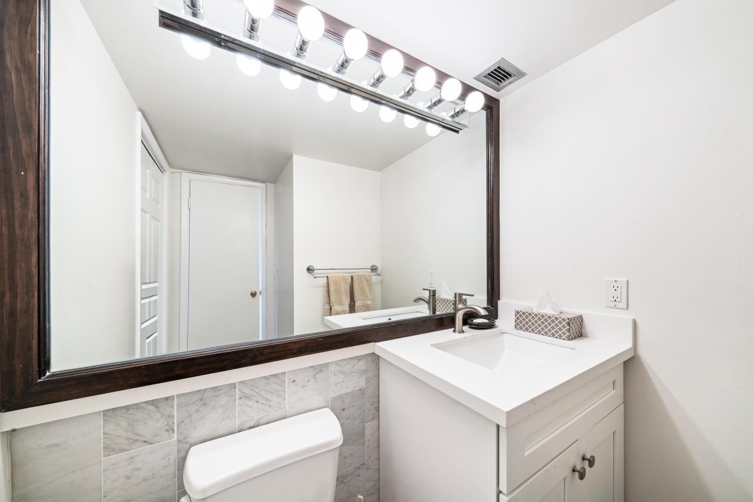 Essex Tower - Residential