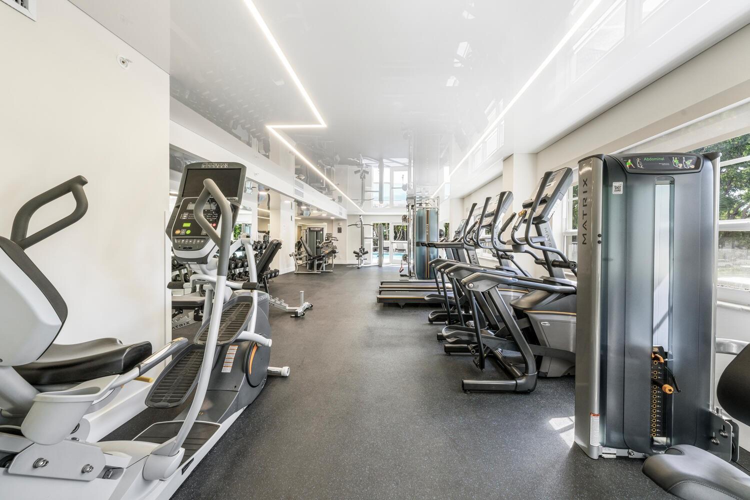 Essex Tower - Residential