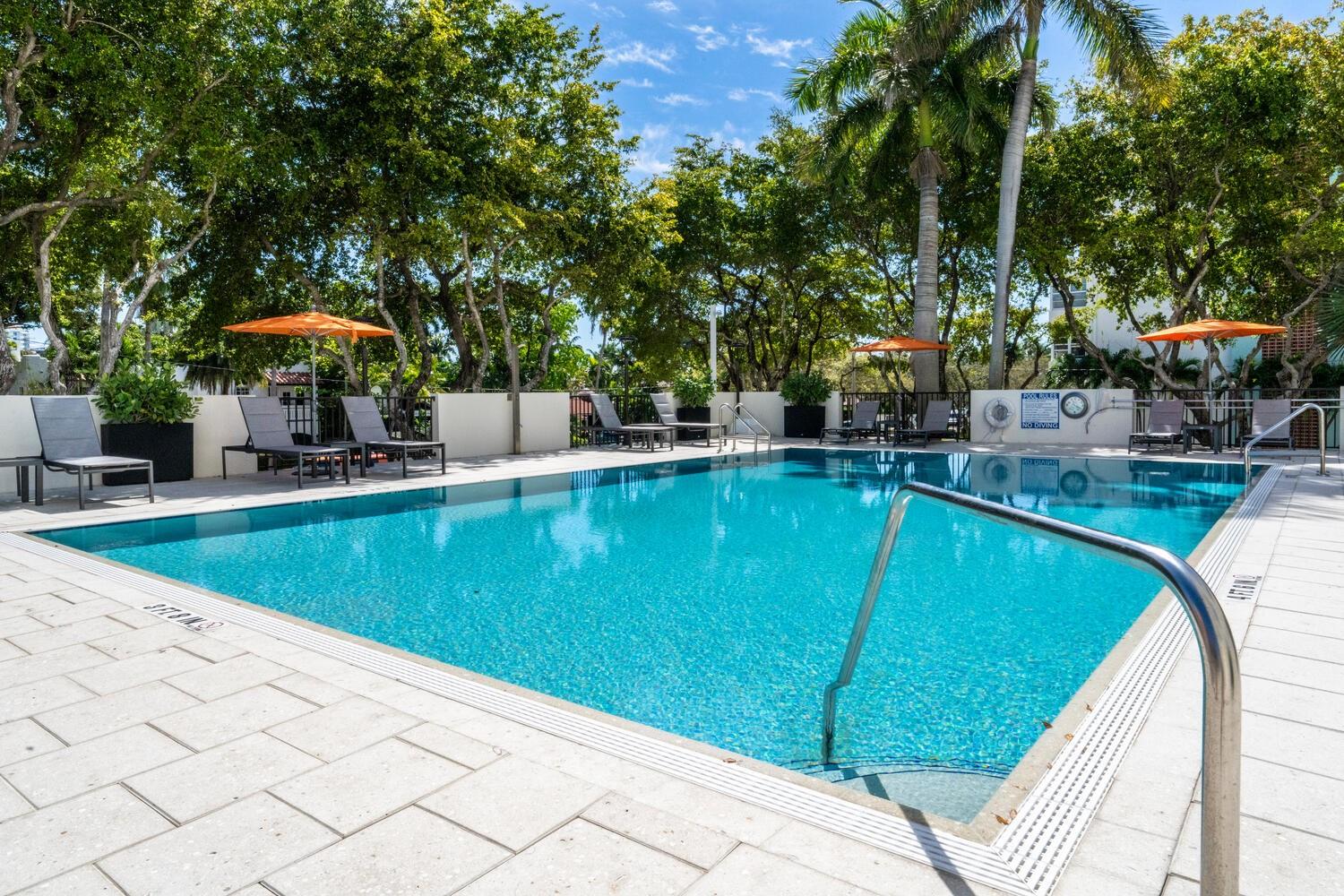 Essex Tower - Residential