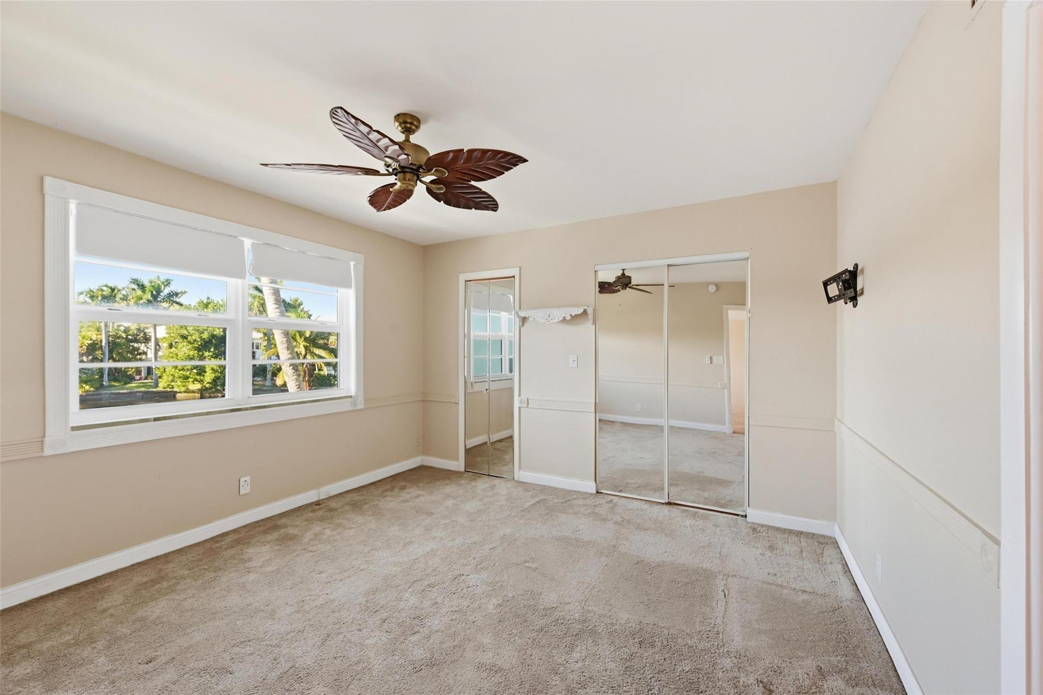 Camelot Shores Condo - Residential Lease