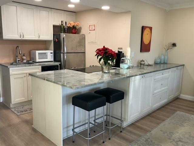 Camelot Shores Condo - Residential Lease