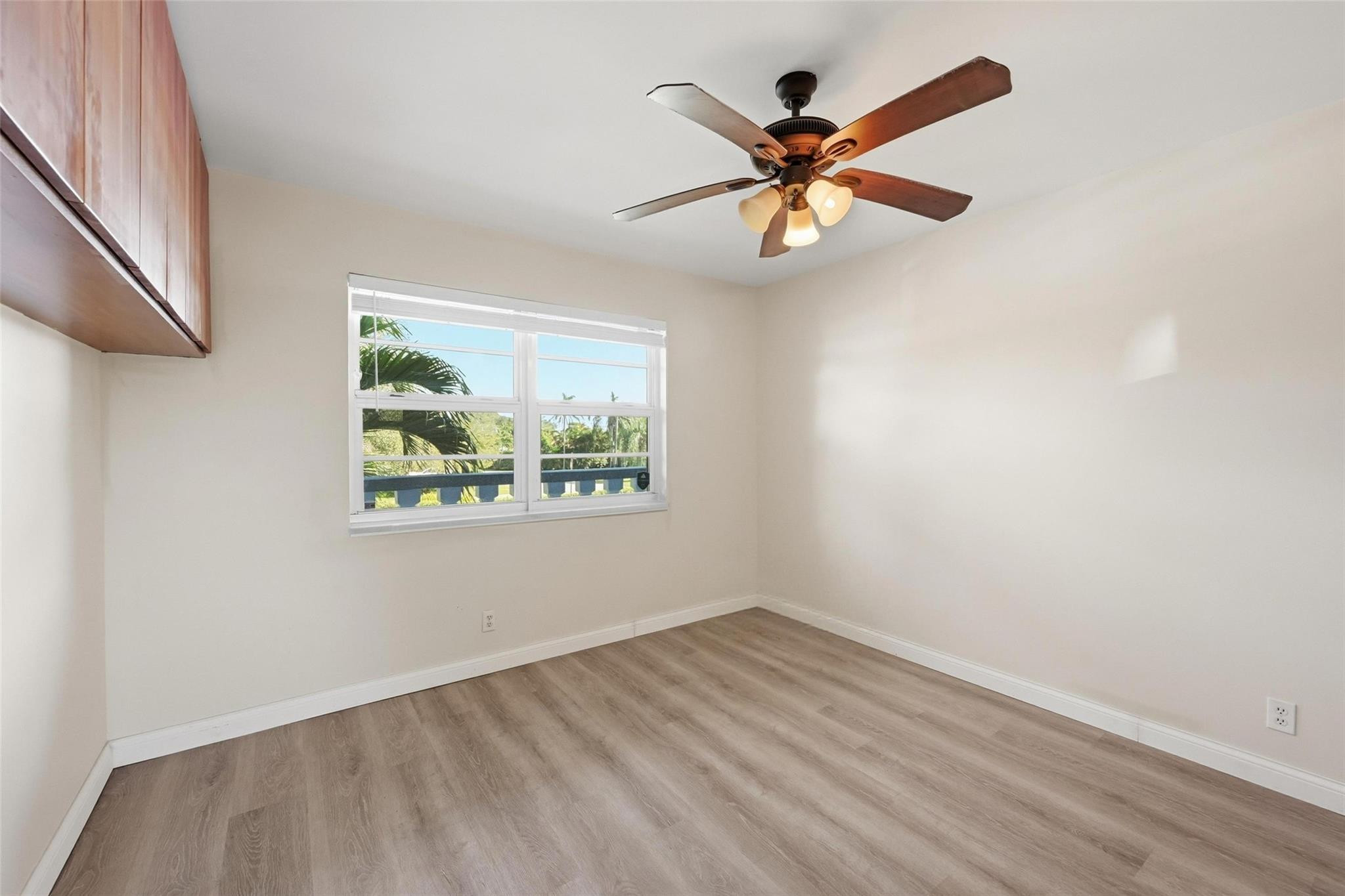 Camelot Shores Condo - Residential Lease