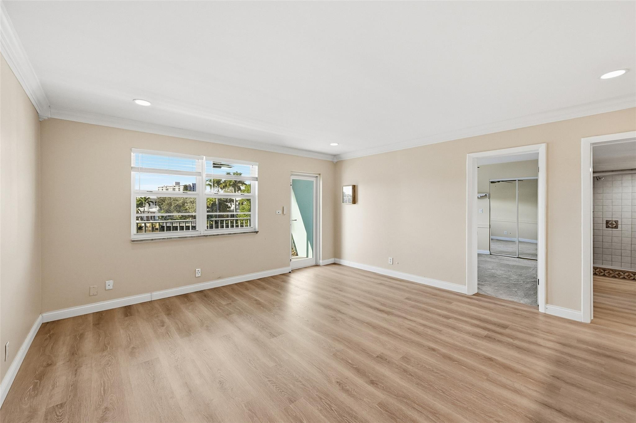 Camelot Shores Condo - Residential Lease