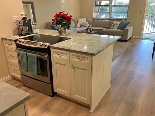 Camelot Shores Condo - Residential Lease