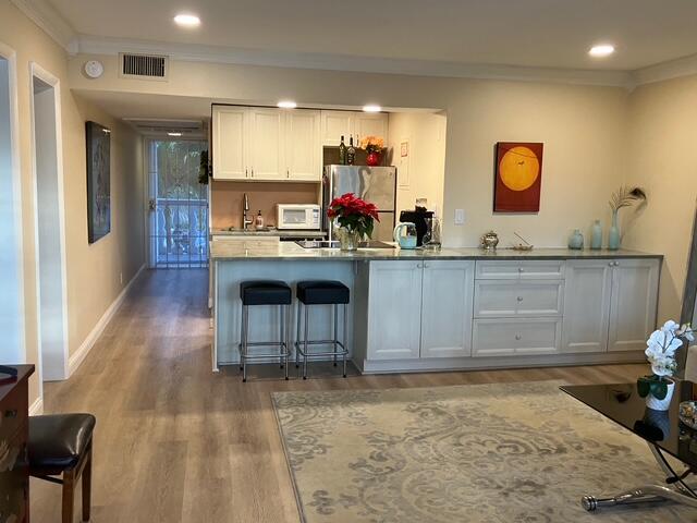 Camelot Shores Condo - Residential Lease