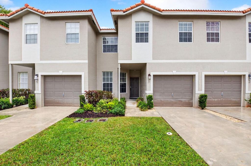 Photo of 20951 Via Alamanda #3, Boca Raton, FL 33428 (MLS # R11145035)