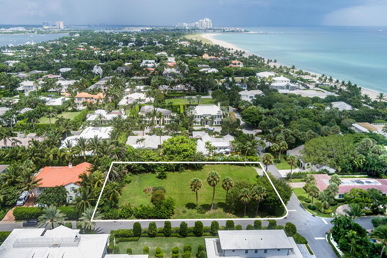 This double lot on a coveted Northend street is now available with ARCOM approved plans. This 24,977 SF lot is on the corner of El Pueblo and N. Ocean Way and has beach and bike trail access. The approved ARCOM plans were designed by Internationally renowned architect, Clemens Bruns Schaub. This property was specifically designed and inspired by indoor/outdoor island-style living while taking advantage of the enormous lot. Build your dream home with these approved plans and save yourself the time and headache of going through the approval process. Or, design your own house on one of the last double lots available in the North End.