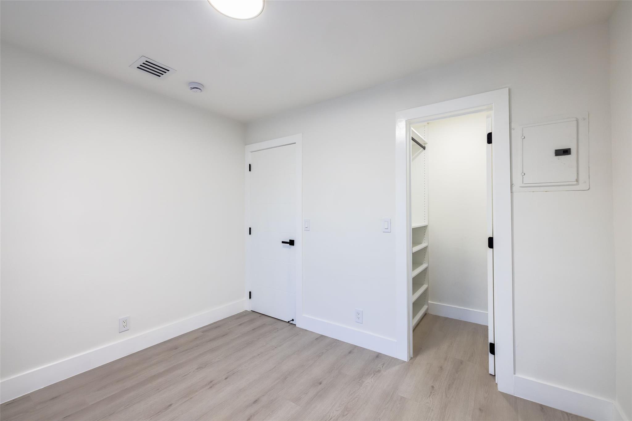 EVERGLADE LAND SALES CO - Residential