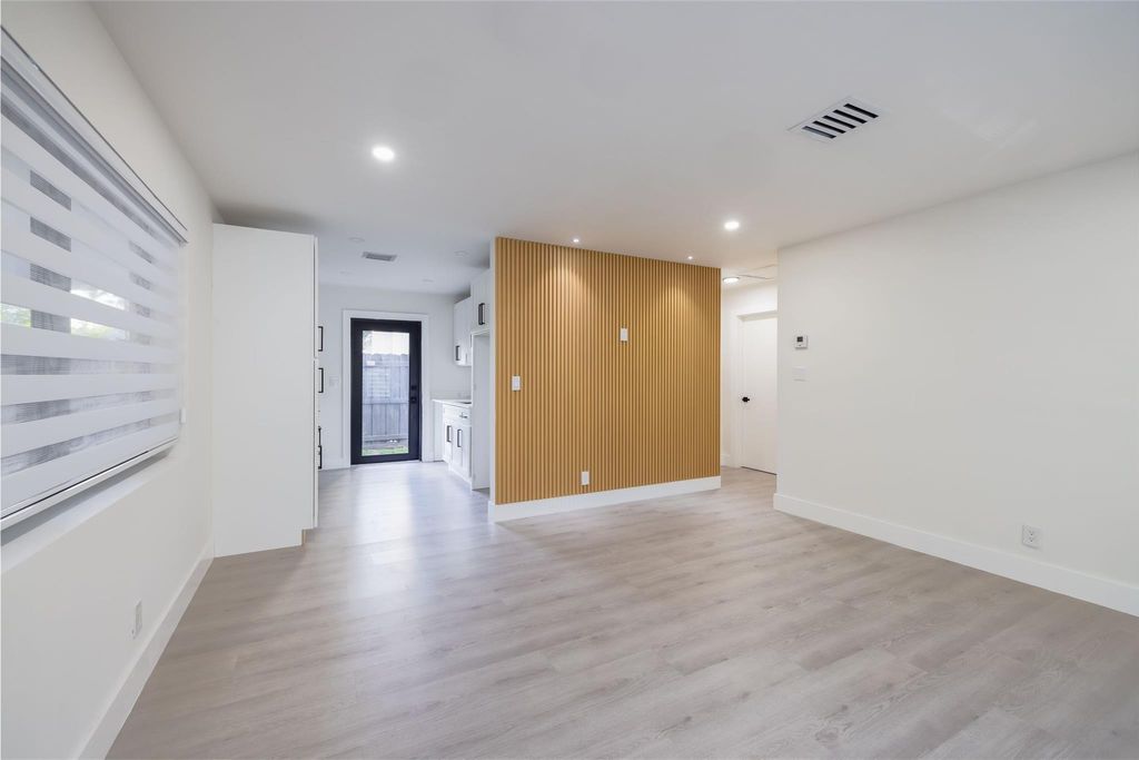 Photo of 1341 SE 10th Ave, Fort Lauderdale, FL 33316 (MLS # F10542271)