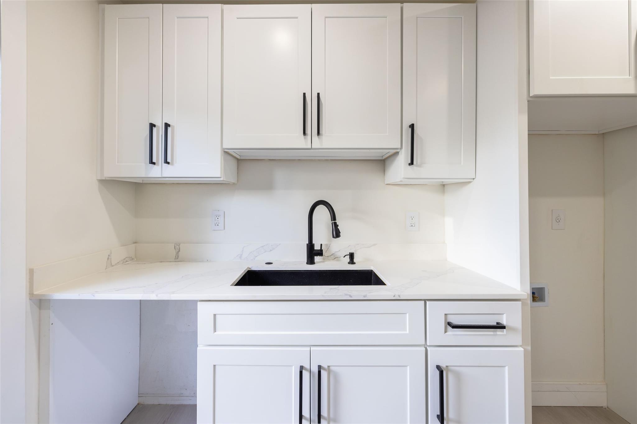 EVERGLADE LAND SALES CO - Residential