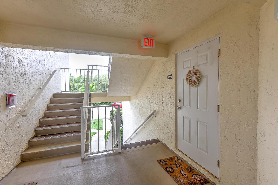 4452 NE Ocean Boulevard C2