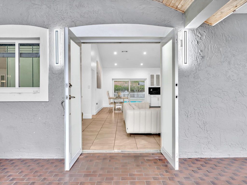 listing image 65