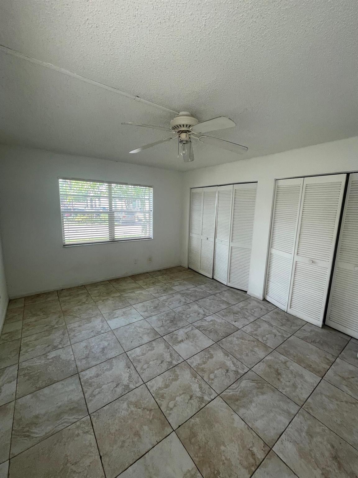 RAMBLEWOOD EAST CONDO - Residential
