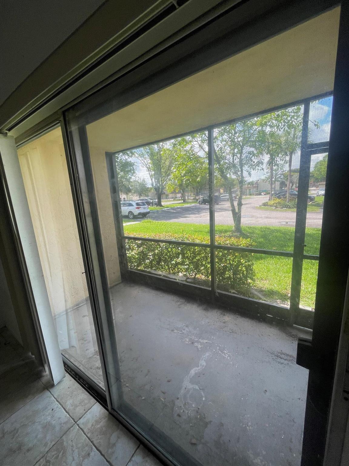 RAMBLEWOOD EAST CONDO - Residential