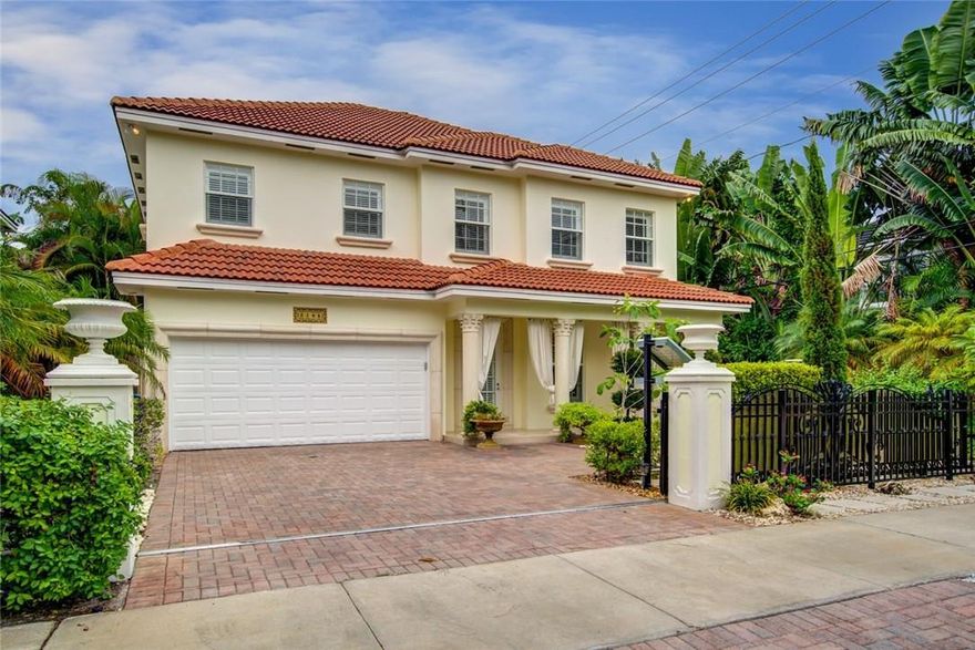 EXQUISITE 2 STORY NEWER CONSTRUCTION 4 BED/4 BATH POOL HOME LOADED W/ MANY FEATURES & UPGRADES!  LARGE OPEN FLOOR PLAN – AMAZING FOR ENTERTAINING.  TRUE CHEF’S KITCHEN COMPLETE W/VIKING APPLIANCES, BUILT IN REFRIGERATOR, 2 DISHWASHERS & GAS COOKTOP.   TUMBLED MARBLE FLOORS THROUGHOUT & MARBLE STAIRCASE!  HUGE OWNER’S SUITE ON 2ND FLOOR W/WALK IN CLOSETS & SPA-LIKE BATHROOM!  PRIVATE YARD W/TROPICAL LANDSCAPING & POOL!  2 CAR GARAGE & PRIVACY FENCE.  AUTOMATIC GAS GENERATOR & OUTDOOR SHOWER!  A MUST SEE!