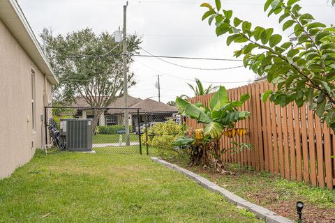 A home in Port St Lucie