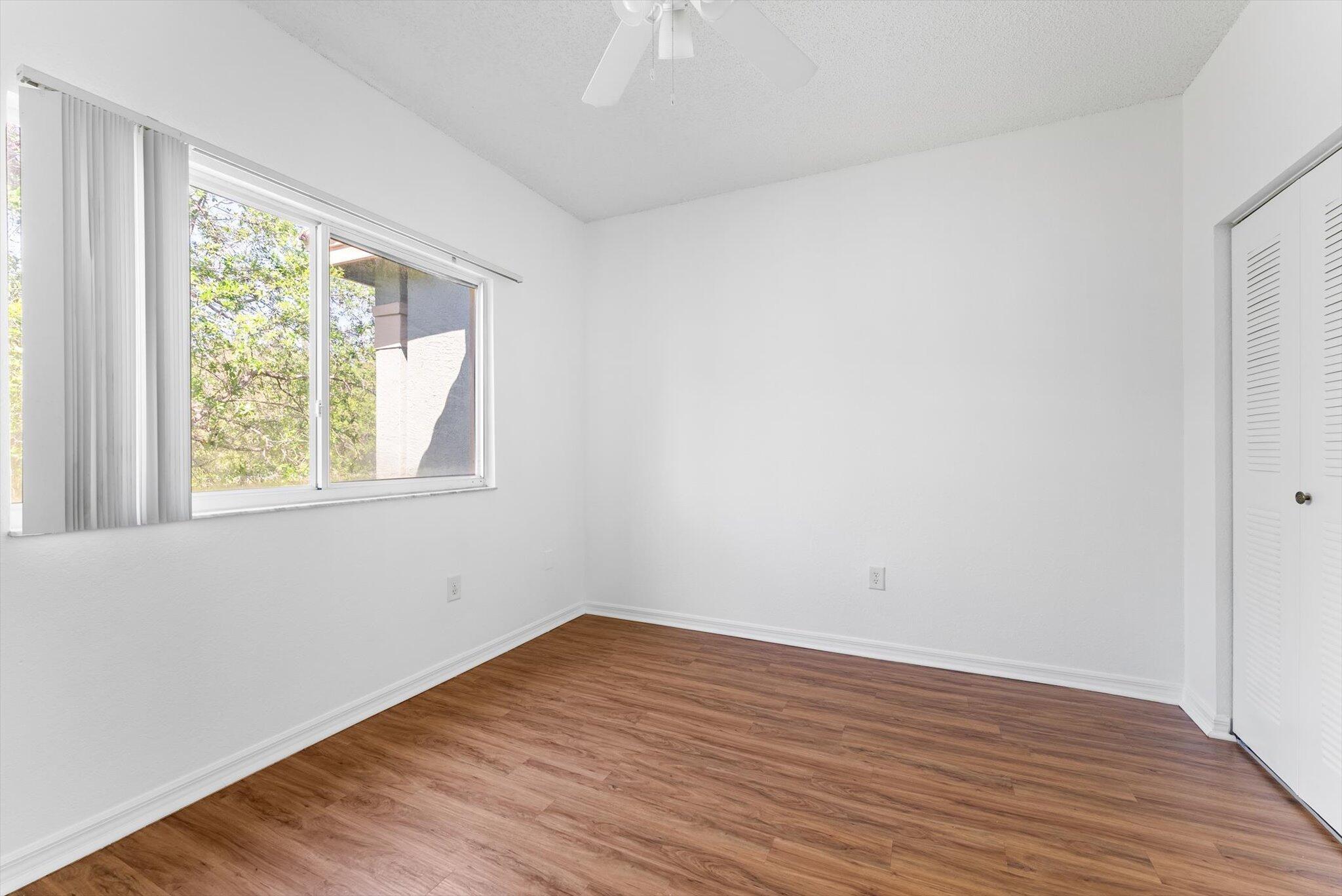 KENSINGTON OF ROYAL PALM BEACH CONDOI - Residential Lease