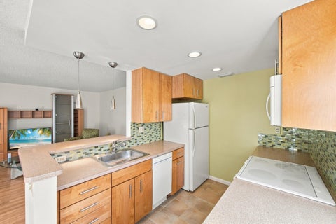 Tiny photo for 34 Flanders A, Delray Beach, FL 33484 (MLS # B26090904)