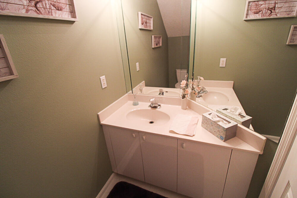 PGA RESORT COMMUNITY PL OF WINDERMERE UNIT 2 - Residential Lease