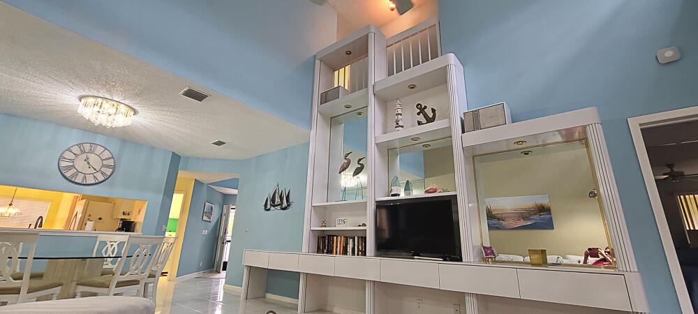 PGA RESORT COMMUNITY PL OF WINDERMERE UNIT 2 - Residential Lease