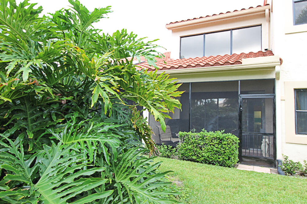 PGA RESORT COMMUNITY PL OF WINDERMERE UNIT 2 - Residential Lease