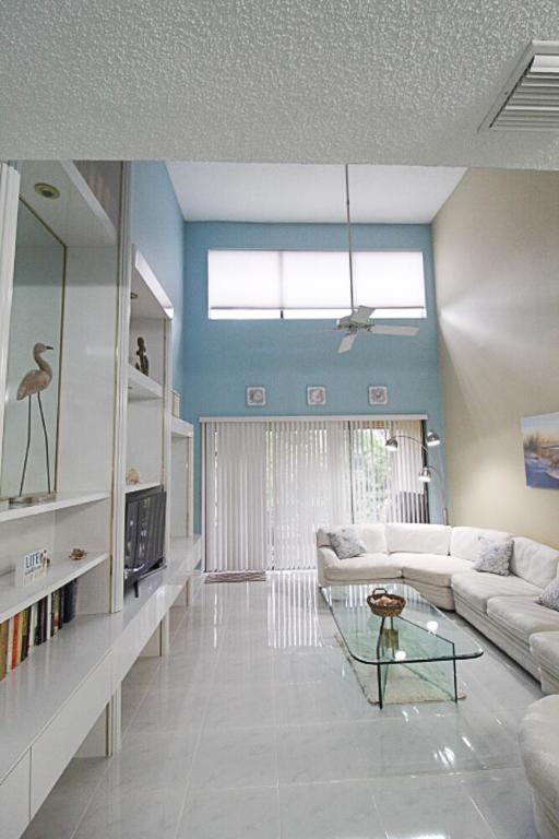 PGA RESORT COMMUNITY PL OF WINDERMERE UNIT 2 - Residential Lease