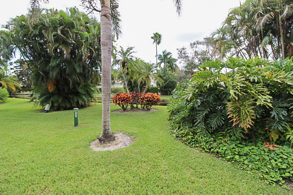 PGA RESORT COMMUNITY PL OF WINDERMERE UNIT 2 - Residential Lease