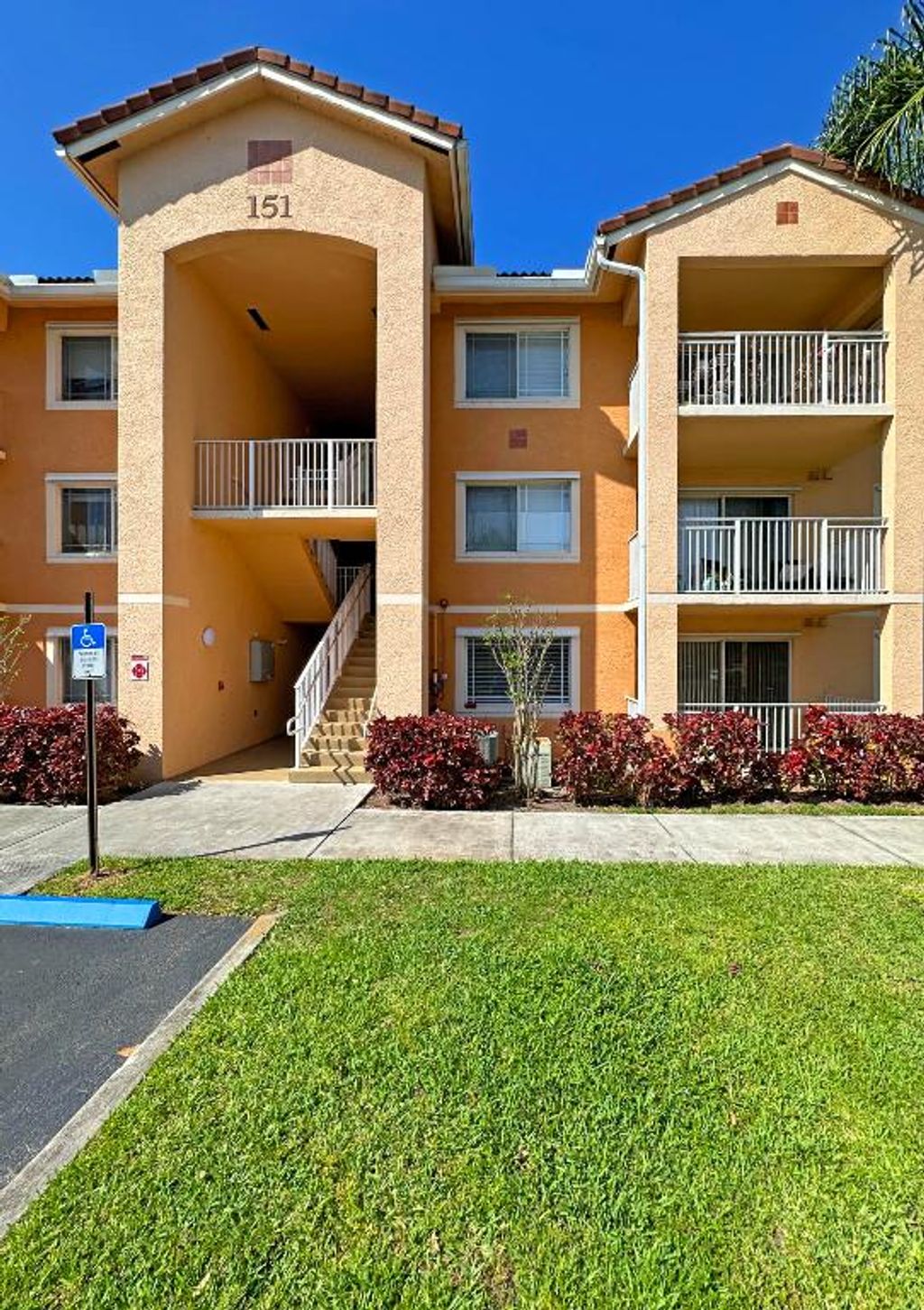 Photo of 151 SW Palm Drive #105, Port Saint Lucie, FL 34986 (MLS # R10969097)