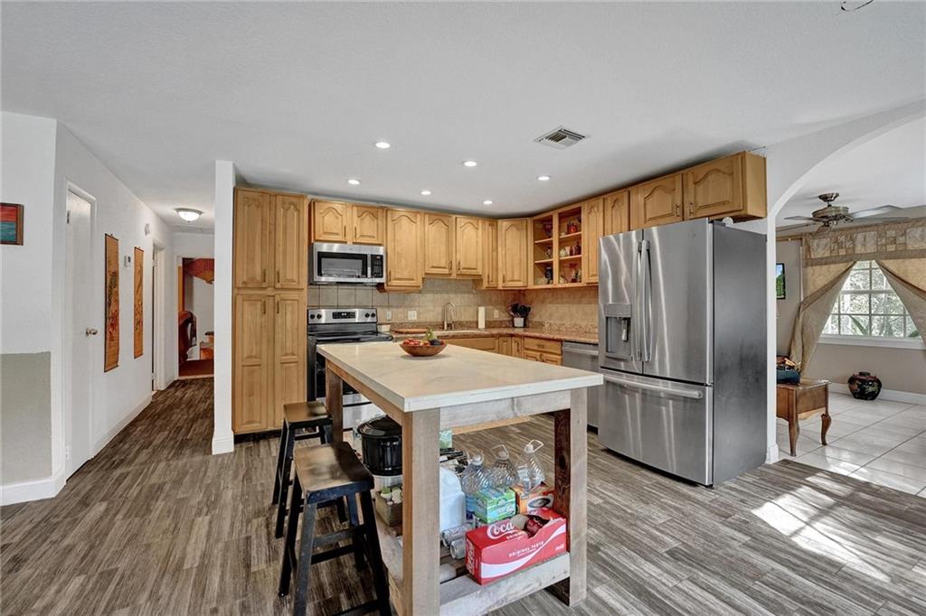 Acreage & Unrec - Residential