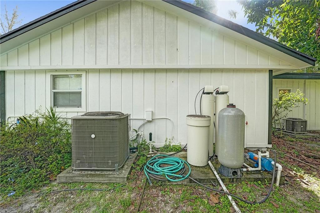 Acreage & Unrec - Residential
