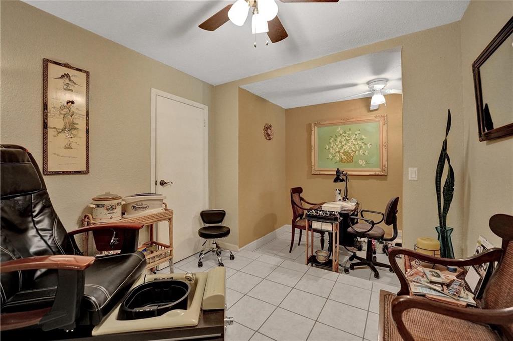 Acreage & Unrec - Residential