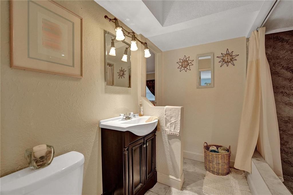 Acreage & Unrec - Residential